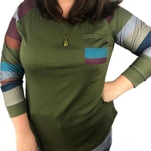 154 Green Striped sleeve pocket tee‎
